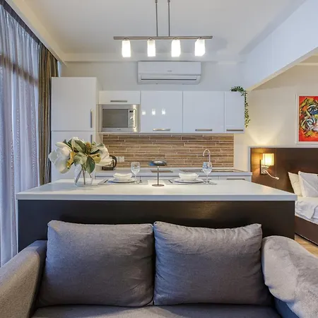 Stylish 1bedroom In The Heart Of St Julians 303 Apartment Saint Julian's
