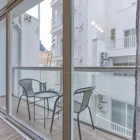 아파트 Stylish 1bedroom In The Heart Of St Julians 303 *